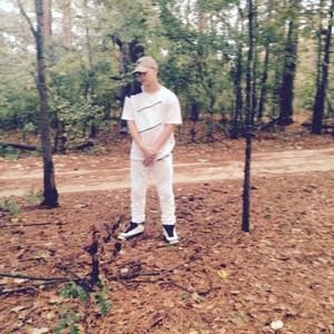 Meet your Posher, Dameon